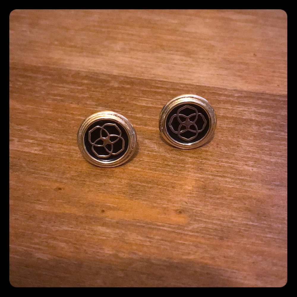 Kendra Scott earrings